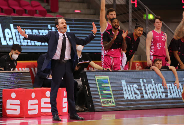 现了卓越的 现了卓越的